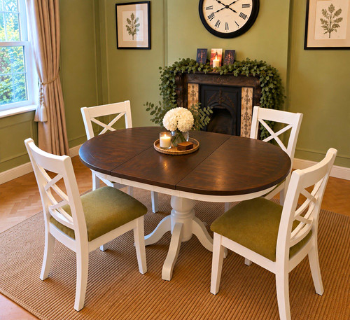 Round extending dining - table, &