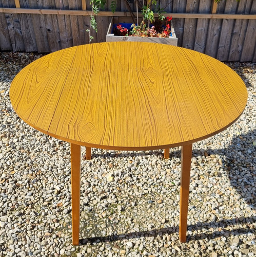 Vintage formica drop leaf - formica,