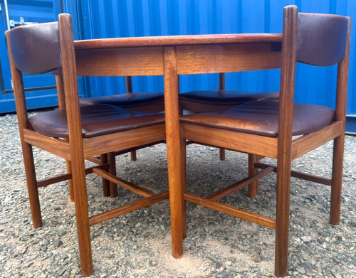 Round extending dining table - round,